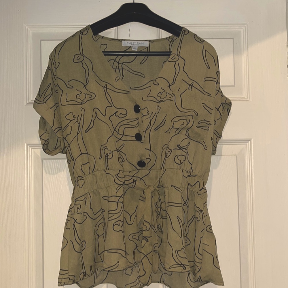 Green blouse